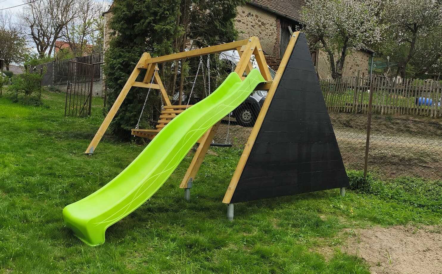 Konstrukce na houpačky a skluzavku - Obrázek 38