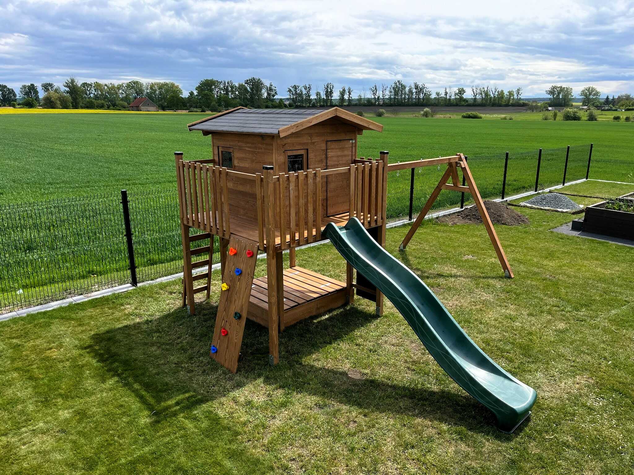 Dětský domeček na kůlech s terasou - Obrázek 2